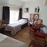Kraavi Guest Hostel Kuressaare