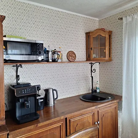 Hostel Kraavi Guest Kuressaare
