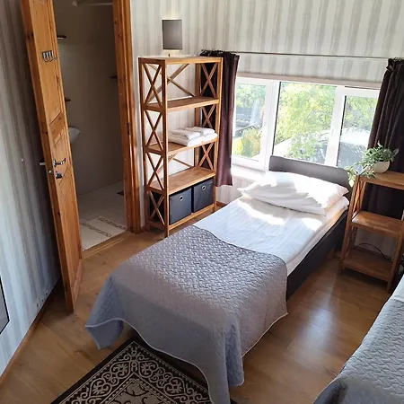 Kraavi Guest * קורסארה