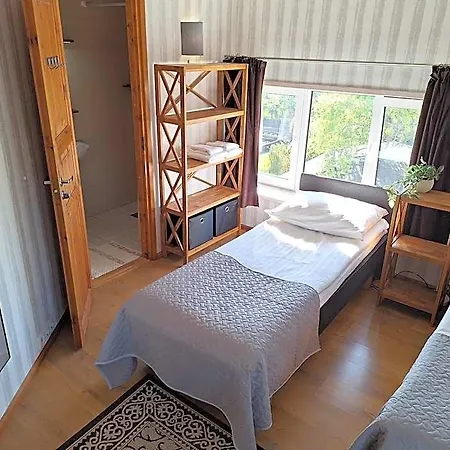 Hostel Kraavi Guest Kuressaare