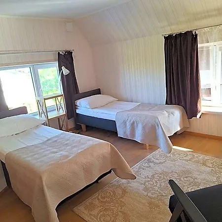 Hostel Kraavi Guest