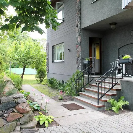 אכסניה Kraavi Guest קורסארה