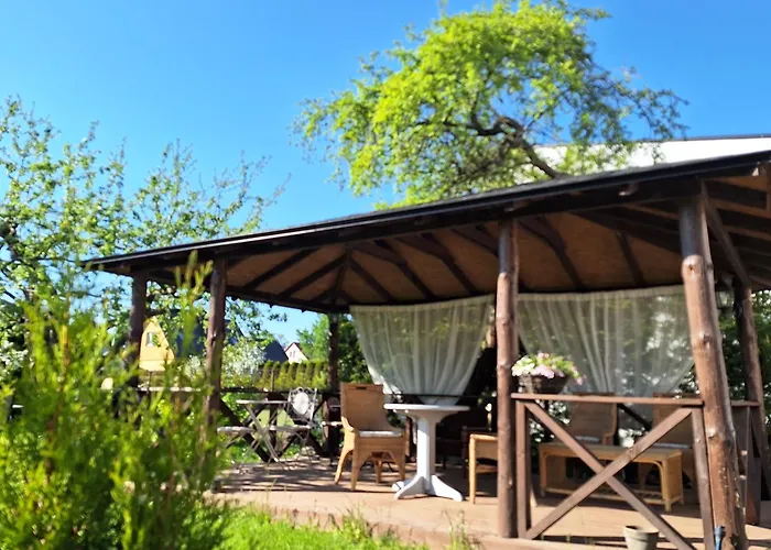 Hostel Kraavi Guest *